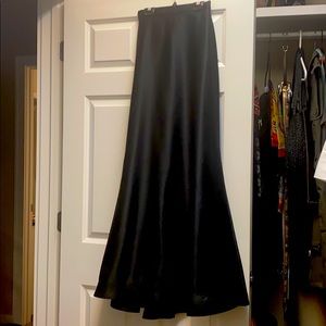 Black silk maxi trumpet skirt